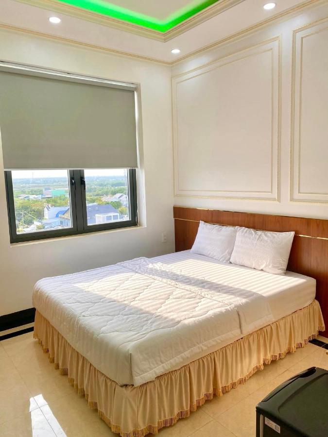Hotel Phung Hoang Vu Bac Lieu Zewnętrze zdjęcie