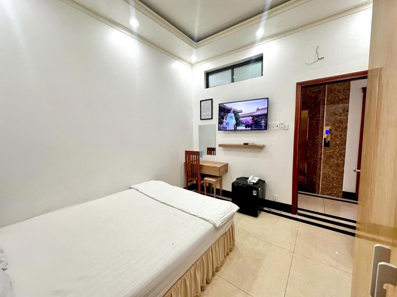 Hotel Phung Hoang Vu Bac Lieu Zewnętrze zdjęcie
