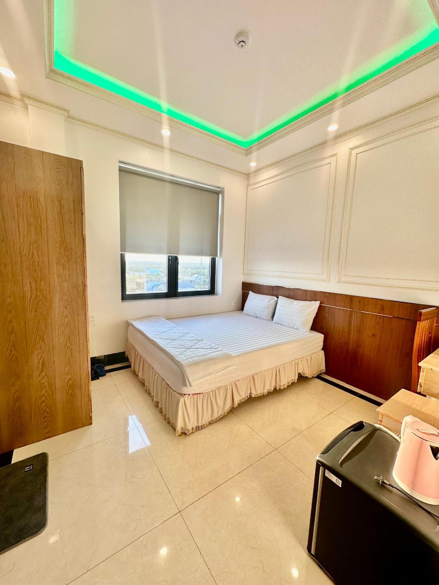 Hotel Phung Hoang Vu Bac Lieu Zewnętrze zdjęcie